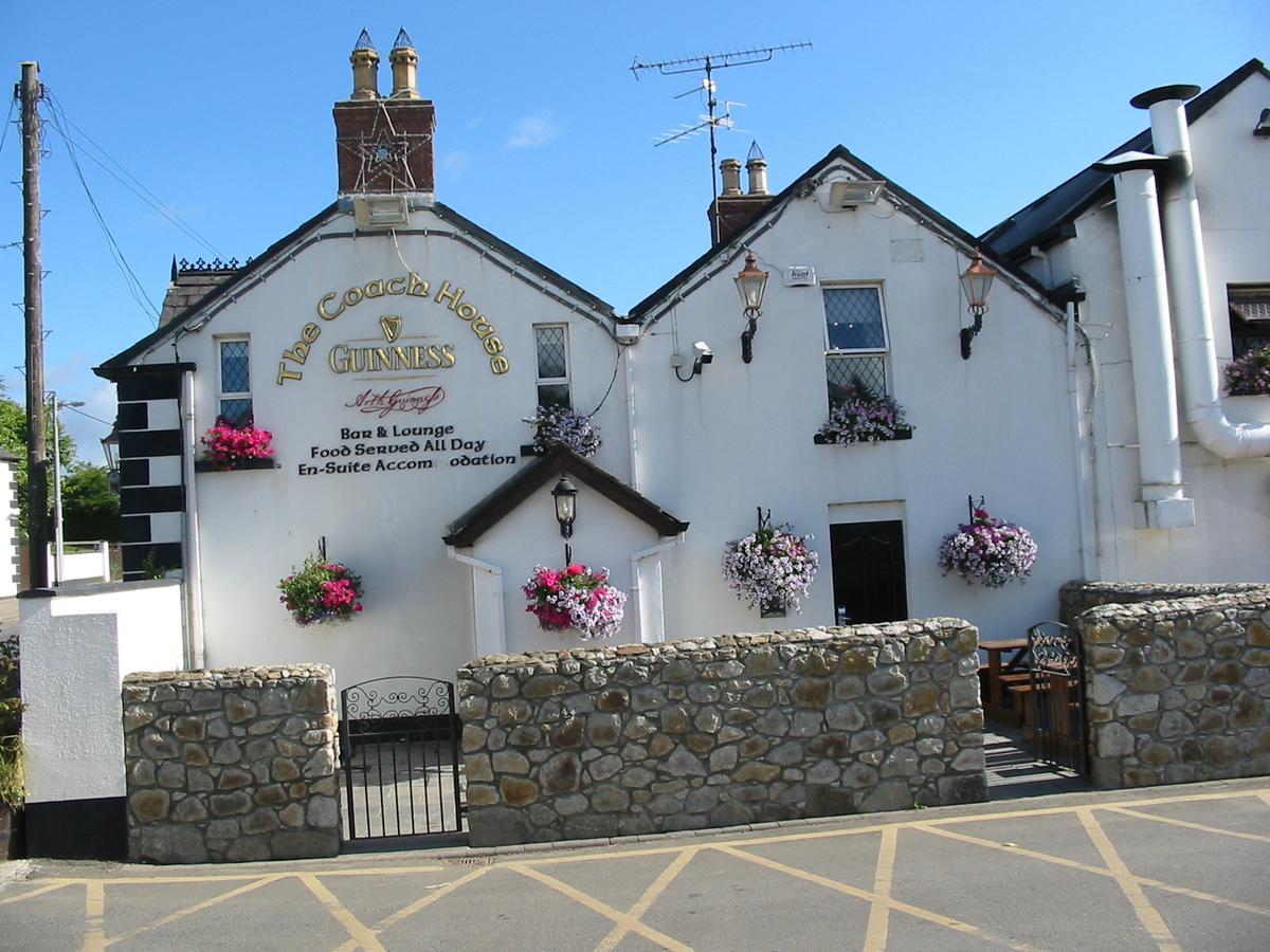The Coach House Bed & Breakfast Roundwood Eksteriør bilde